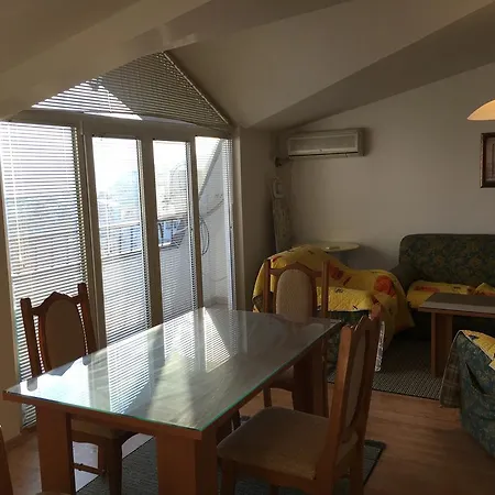Kristina Apartment *